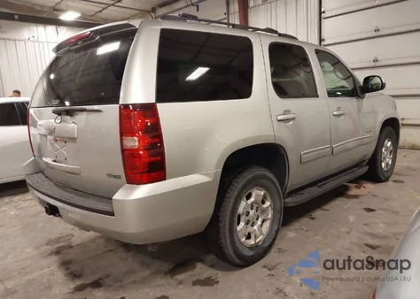 2011 Chevrolet Tahoe Ls z USA, uszkodzony, nr VIN 1GNSCAE09BR251460